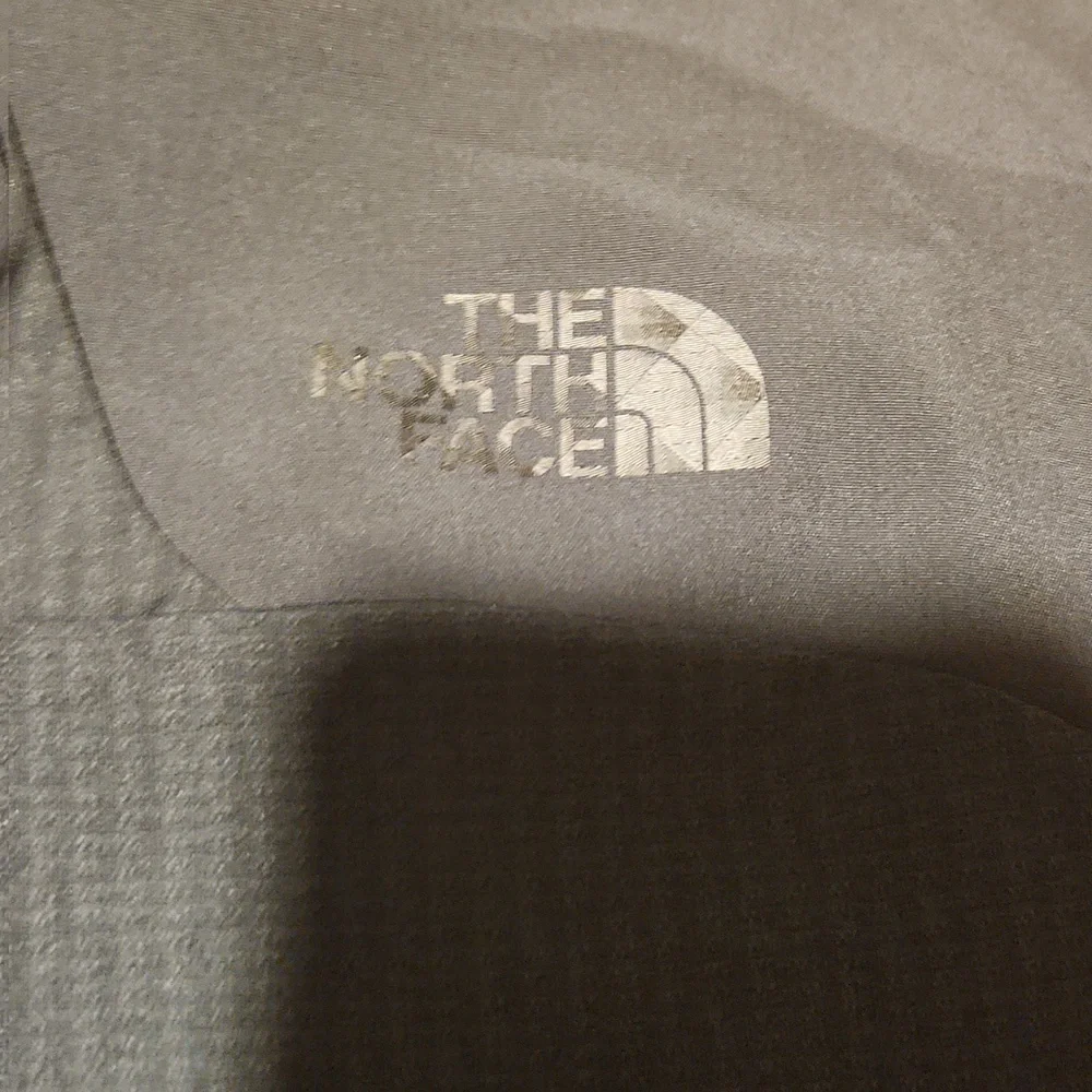 The North Face Flash Dry XD Long Sleeve Quarter Zip - Mens Medium